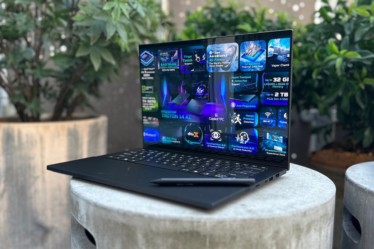 Acer’s Shockingly Light Gaming Laptop Has a Surprise Trackpad Feature