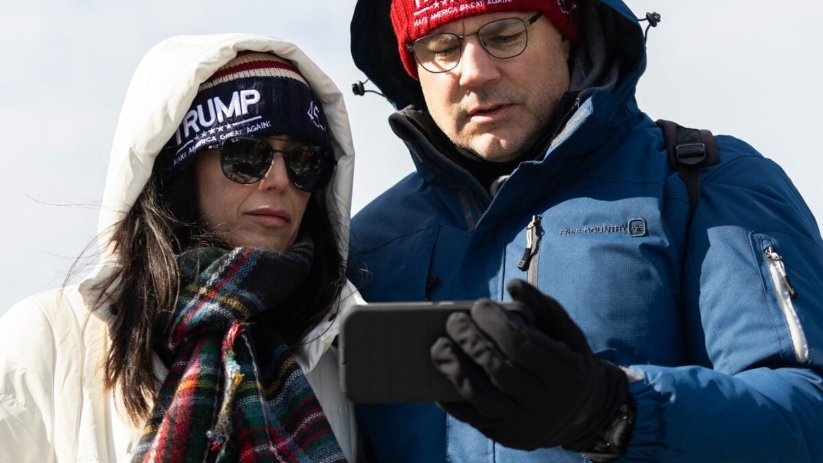 El teléfono de Trump no es solo un mal negocio, es una pesadilla para la privacidad