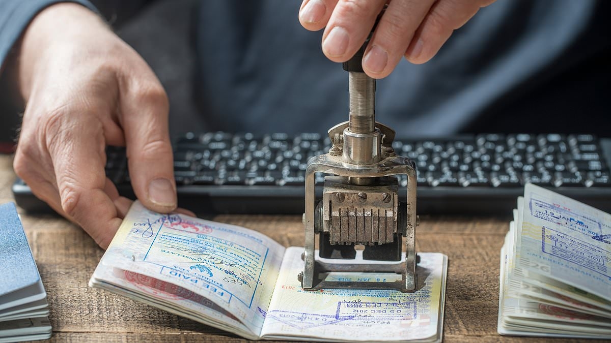 Touristen warnen vor immer häufigeren Passfehlern, die Urlaubspläne ruinieren könnten