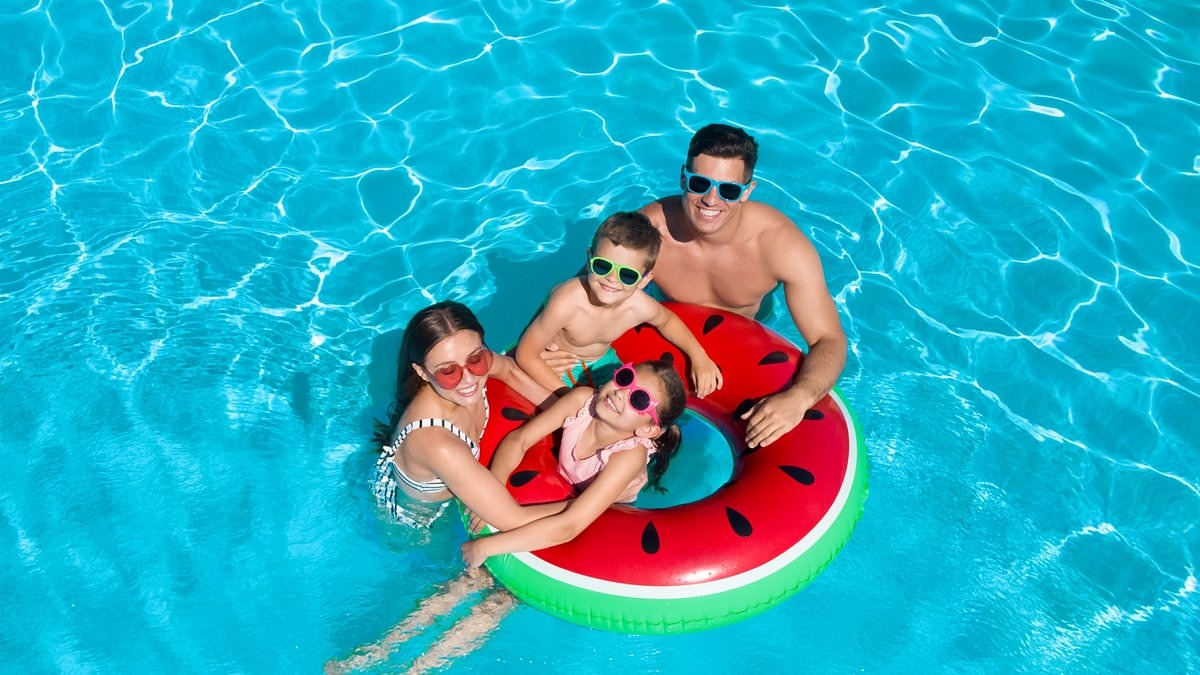 Best accounts to get fee-free spending abroad: Top deals to avoid getting stung with fees