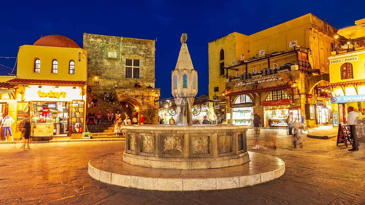 Popular centro turístico griego considerado "el mayor timo" en bebidas