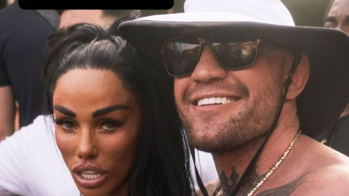 Conor McGregor derruba brutalmente um frequentador de festa com dois socos após beber até as 6h da manhã em um clube exclusivo de Ibiza na mesma noite em que festejou com Katie Price e a estrela do Tottenham no local de Wayne Lineker