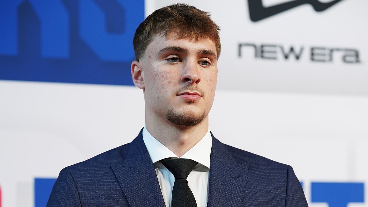 Dallas Mavericks schrijven geschiedenis als blanke Amerikaan voor het eerst sinds 1977 op nummer 1 wordt geselecteerd in de NBA Draft