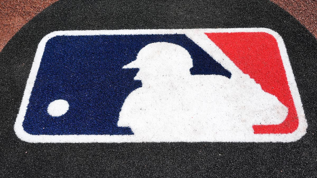 Yankees-icoon mist eerste wedstrijd in 16 JAAR om persoonlijke redenen... en beëindigt nauwelijks geloofwaardige reeks van 1.339 wedstrijden
