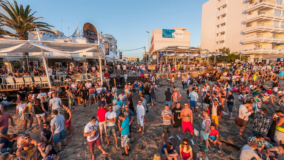 Los británicos advierten de una estafa dirigida a turistas británicos en Ibiza después de que un denunciante se hiciera público.