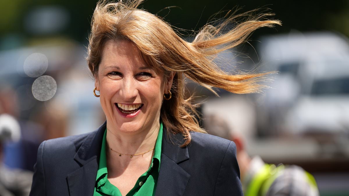 Zou Rachel Reeves de inkomstenbelasting durven verhogen? Dit is Money Podcast