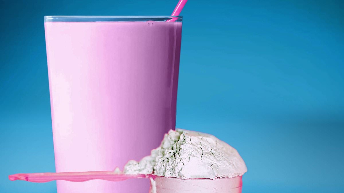 Número recorde de britânicos agora inscritos na dieta de 800 calorias à base de sopa e shake para combater o diabetes.