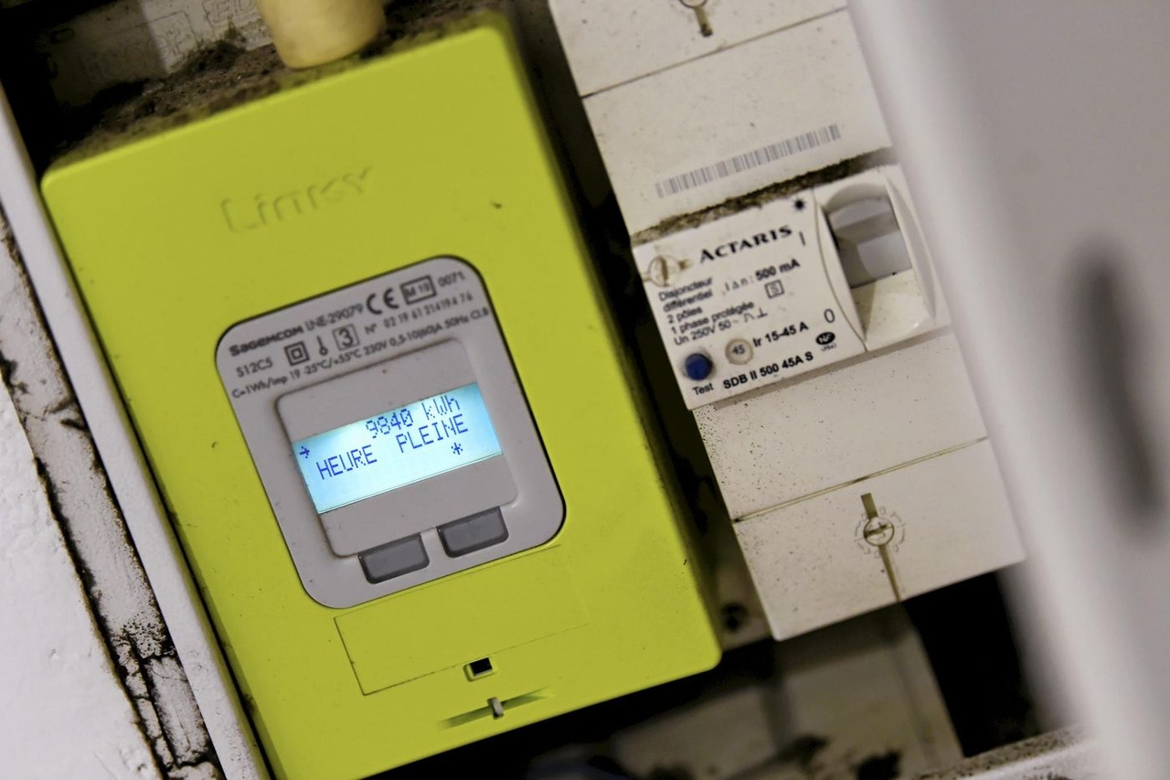 Energy Suppliers: “Bad Business Practices,” Long Delivery Times… Who Are the Bad Boys?