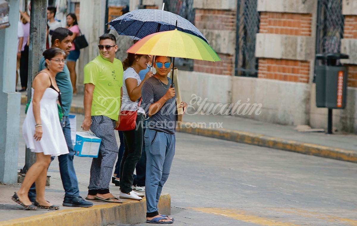 Se espera tiempo estable y ambiente caluroso en la Península de Yucatán