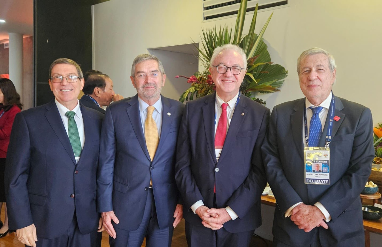 BRICS Zirvesi: Juan Ramón de la Fuente, Hindistan, Şili ve Rusya dışişleri bakanlarıyla bir araya geldi