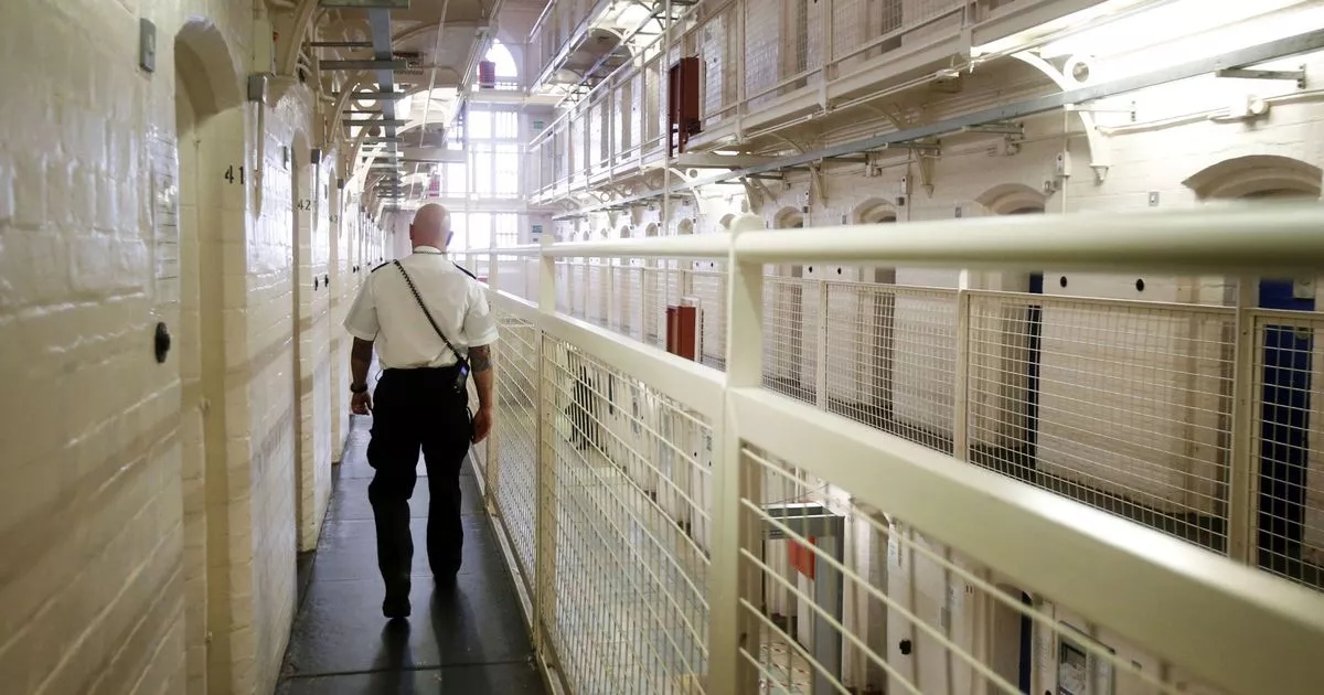 Il più grande rimpasto carcerario degli ultimi 30 anni, mentre i piani prevedono un IMPORTANTE cambiamento della durata della pena detentiva