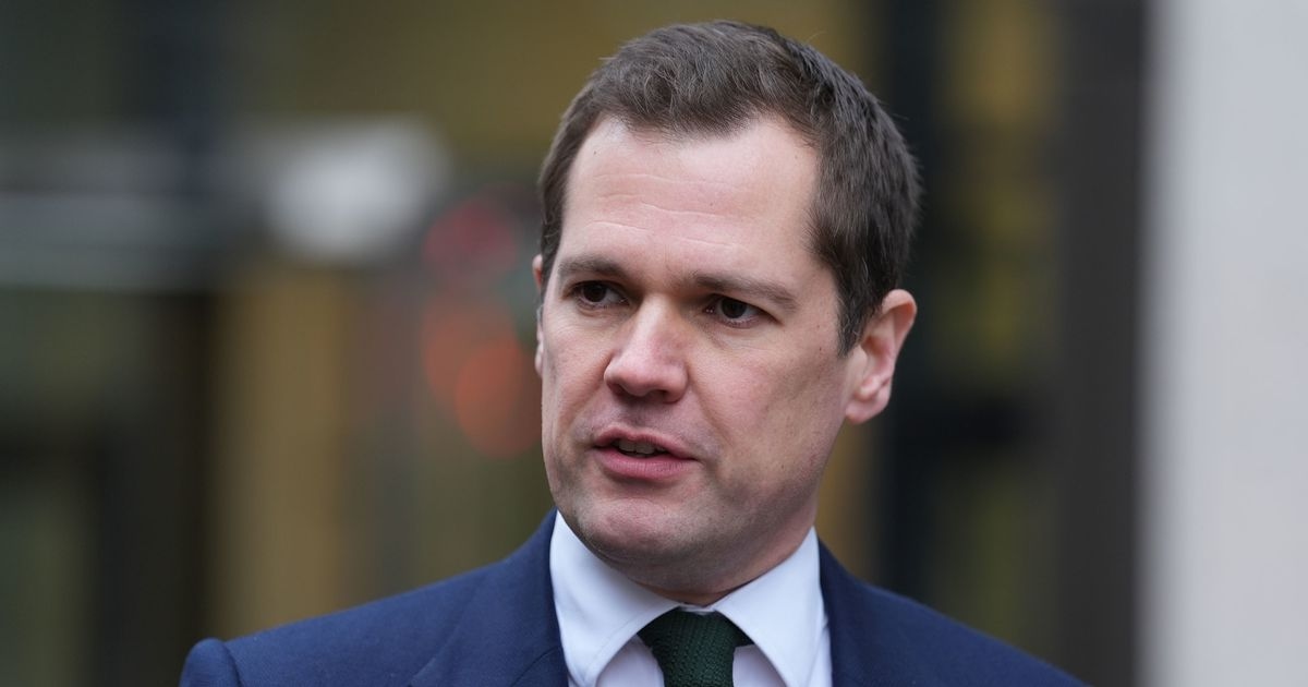 BRIAN READE: 'Robert Jenrick morrelt aan Farage - zijn schaamteloze berichten zijn gevaarlijk'