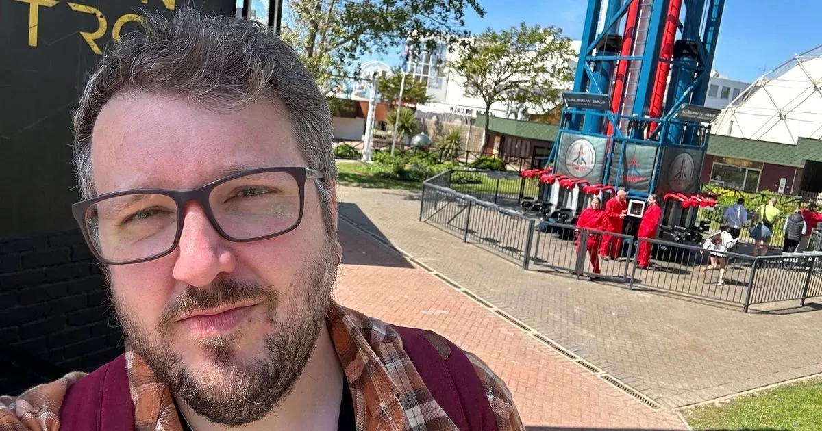 „Ich habe die neueste Attraktion von Blackpool Pleasure Beach ausprobiert – sie ist nichts für Schüchterne.“