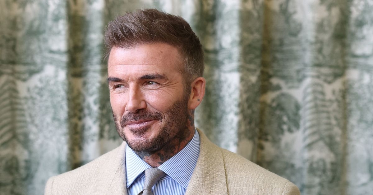 David Beckham erhält nach durchgesickerten E-Mails und einer wütenden Sechs-Worte-Explosion endlich eine „demütigende Ehre“