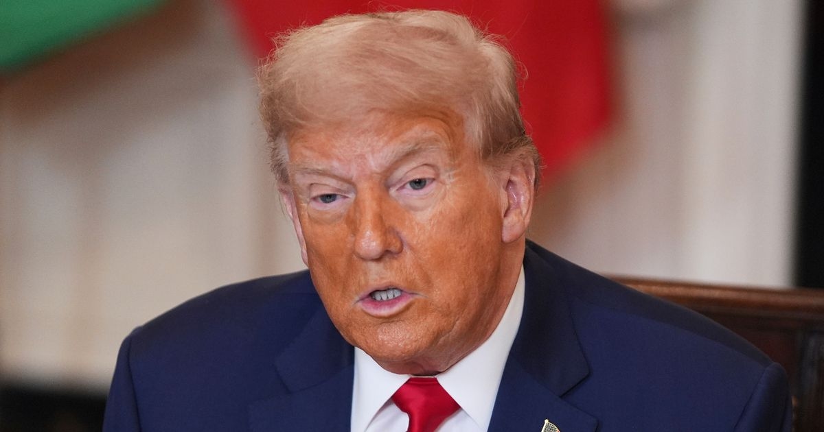 Donald Trump definito "condiscendente" dopo le bizzarre osservazioni al presidente della Liberia