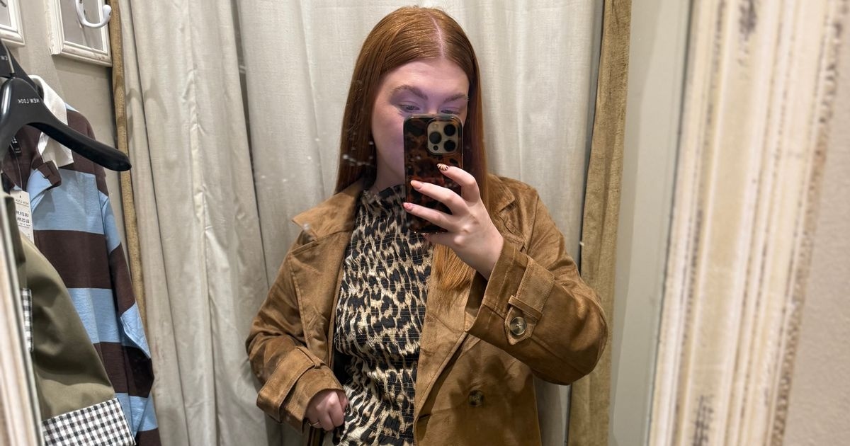 'Sou redatora de moda e o sobretudo de camurça sintética de £ 45 da New Look eleva qualquer look'