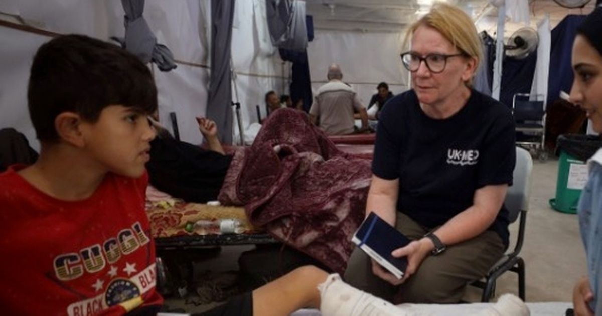“Trato a pacientes en Gaza, pero a los niños les disparan en el estómago y les dejan estomas”