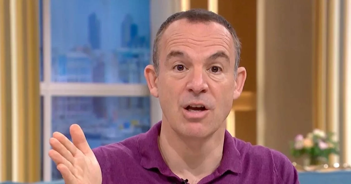 Martin Lewis names 3p an hour gadget that dries clothes for fraction of tumble dryer price