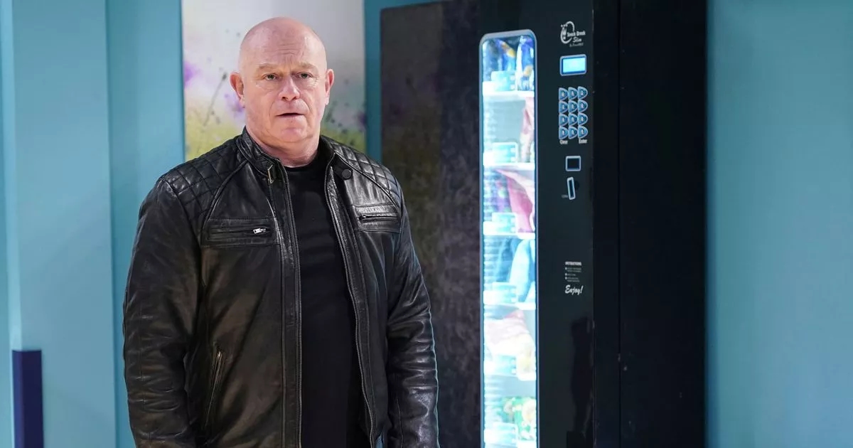 El regreso del favorito de EastEnders 'confirmado' tras la críptica escena con Grant Mitchell