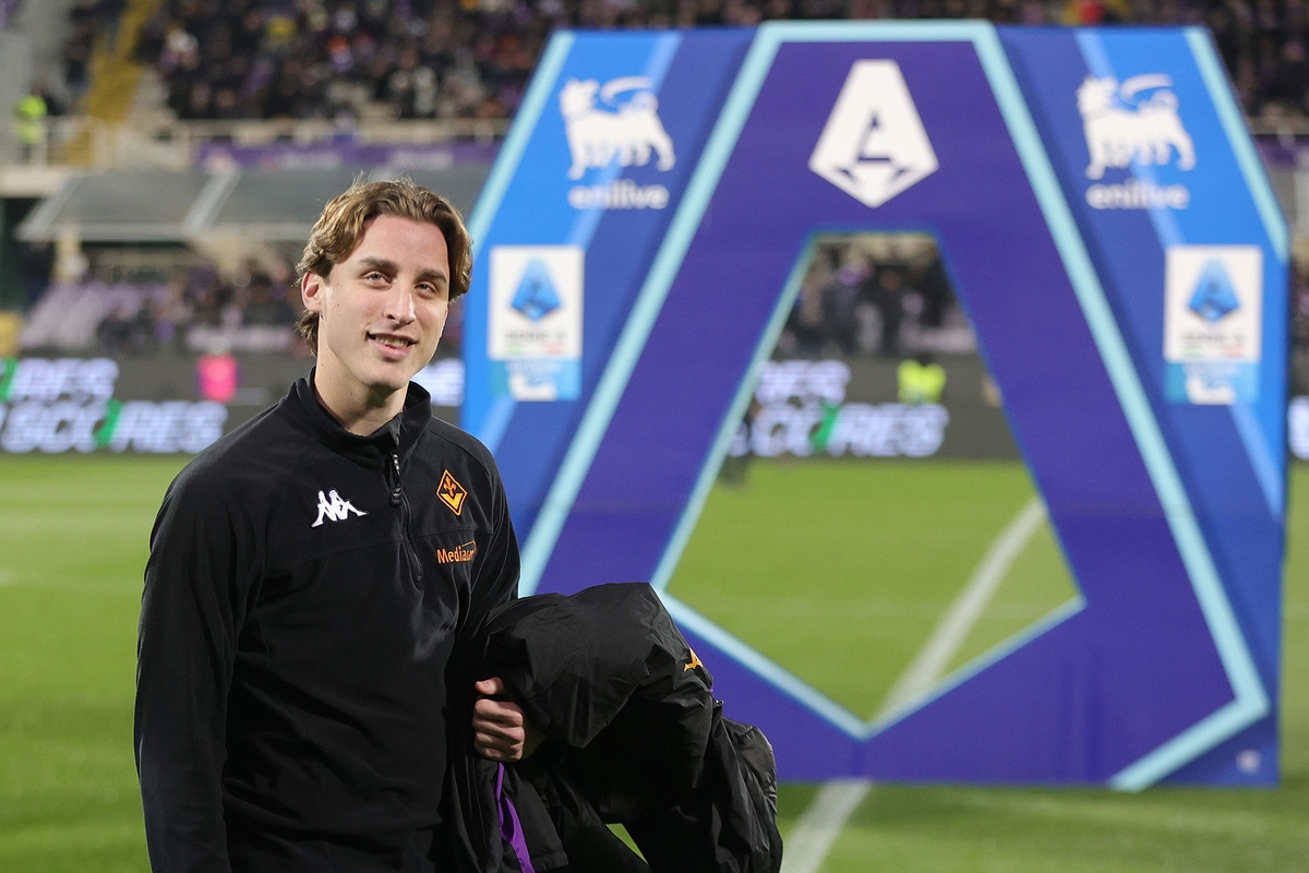 Bove verabschiedet sich 10 Monate nach Herzstillstand emotional von Fiorentina