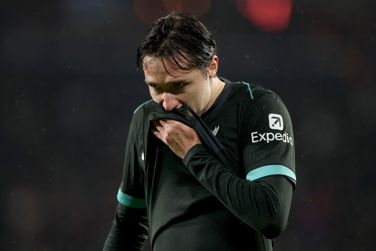 Liverpool not ready to release Chiesa until new striker found