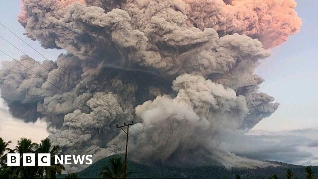 Vuelos a Bali cancelados tras la erupción de un volcán en Indonesia