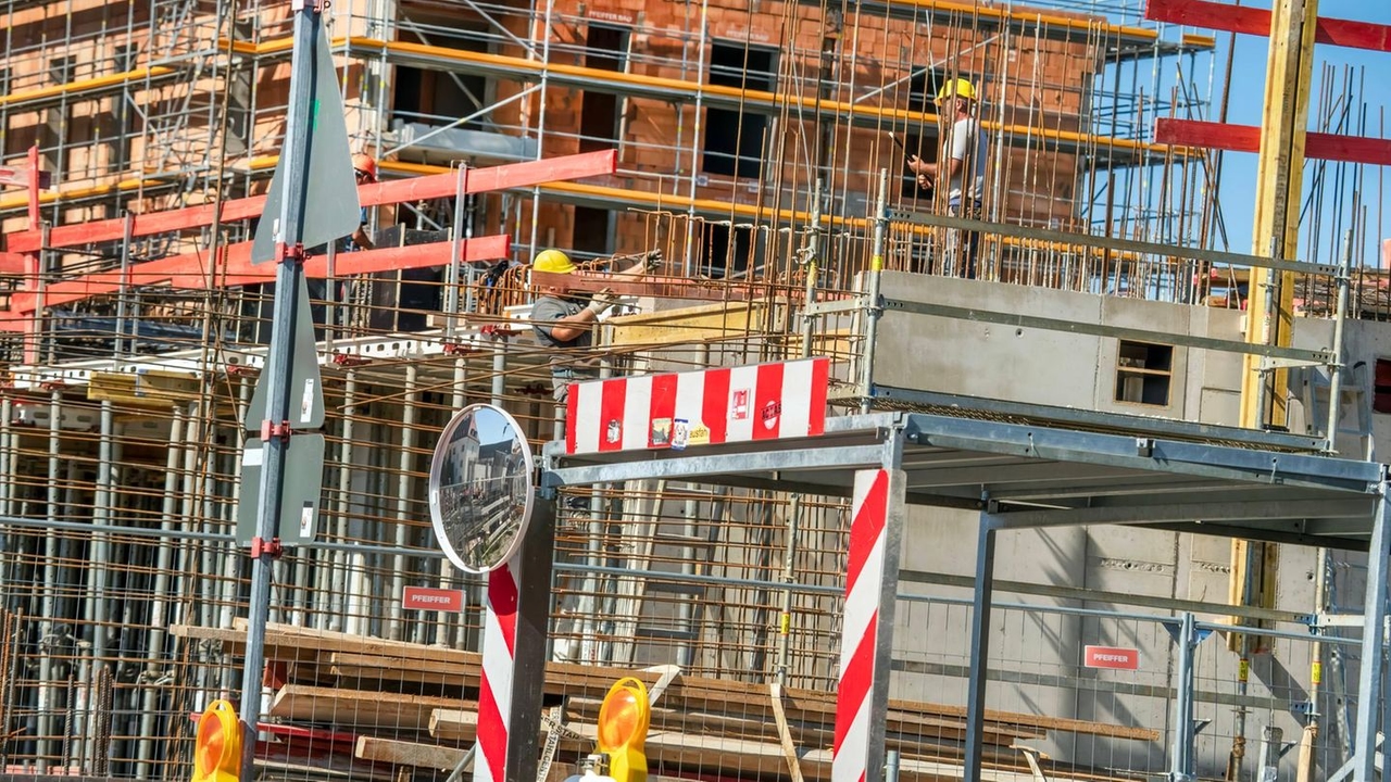 Housing construction: tentative upturn: Is the turnaround in housing construction now coming?
