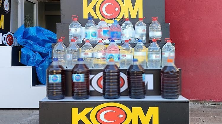 Se incautaron 750 litros de alcohol falsificado en Adana