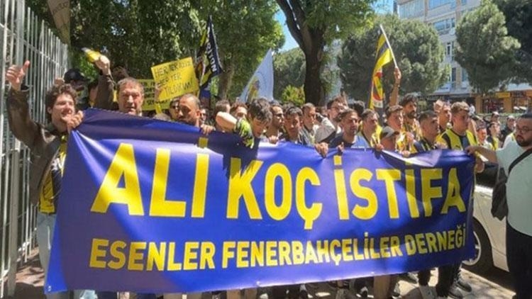 5.000 Fenerbahçe-Fans marschierten für den Rücktritt von Ali Koç!