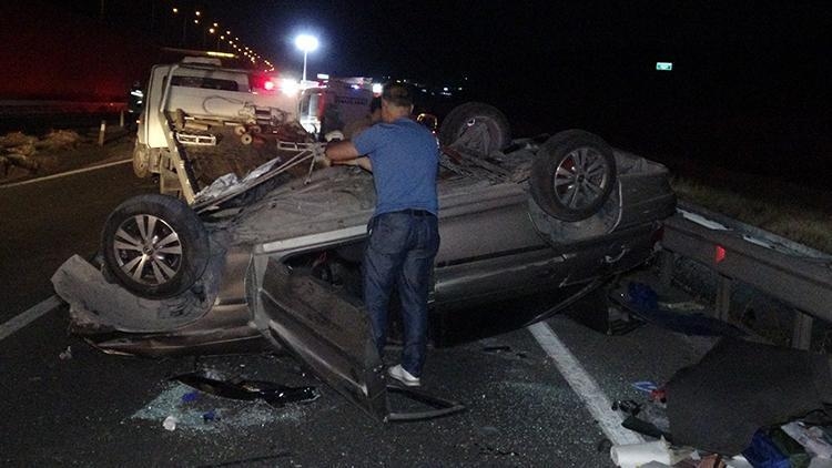 Gruwelijk ongeluk in Izmir: moeder en vader overleden, 2 mensen, waaronder een baby, raakten gewond
