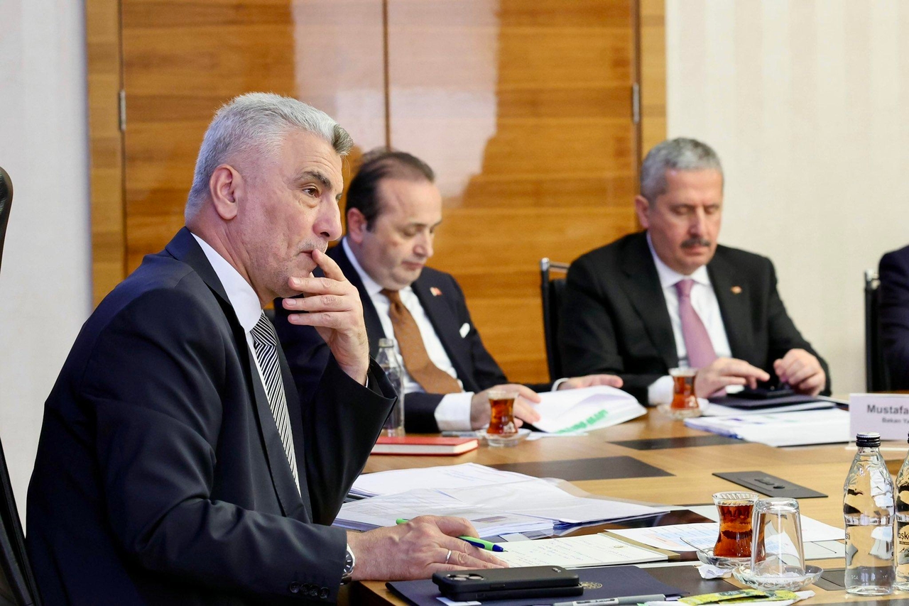 Le ministre Bolat a rencontré des représentants de l'industrie de la chaussure