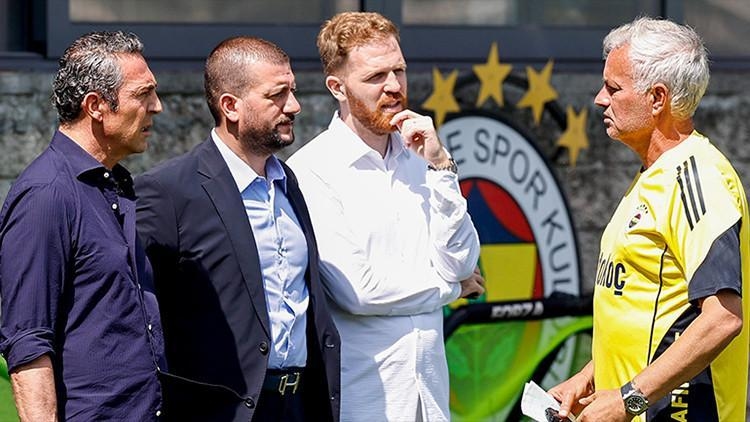 Fenerbahçe a trouvé son ailier gauche ! Un accord n'est qu'une question de temps, et les signatures seront signées.