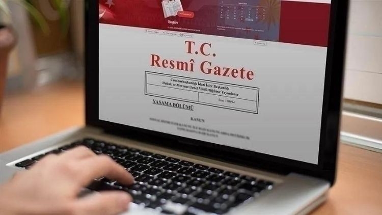Le président Erdoğan a signé... Les décisions de nomination et de révocation publiées au Journal officiel