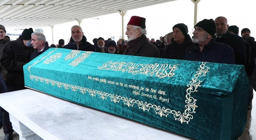 Le calligraphe Hasan Çelebi a été envoyé pour son dernier voyage