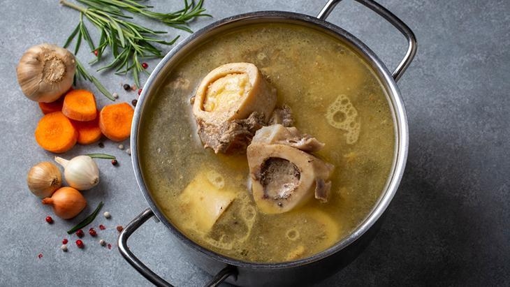Comment cuire la viande sacrificielle ? Un expert explique : « Il faut la faire bouillir, elle doit reposer. »