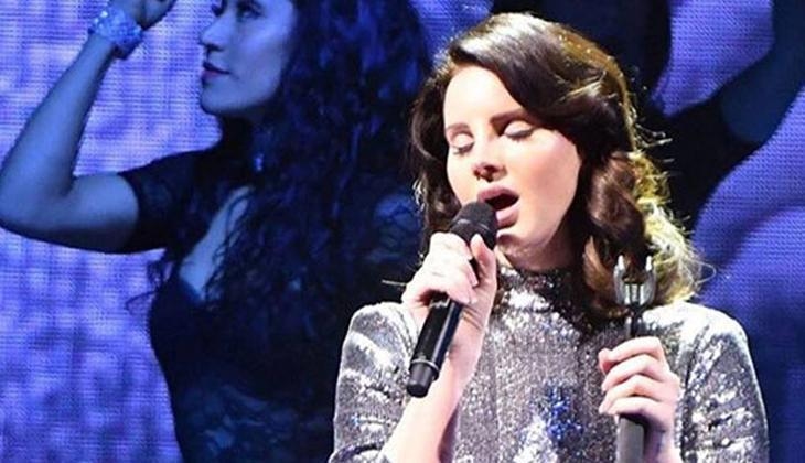 American singer Lana Del Rey sends message of support to Palestine