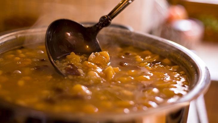 Ha molti benefici! A cosa bisogna prestare attenzione quando si cucina e si consuma l'Ashura?