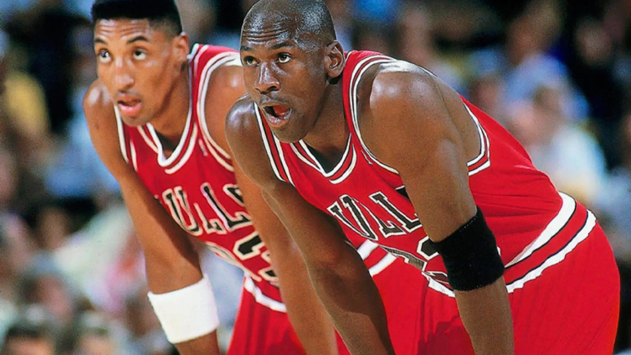 Michael Jordan ve Scottie Pippen'ın arkadaşlığının sona erdiği an: "Bu saçmalıklar için artık çok yaşlıyız."