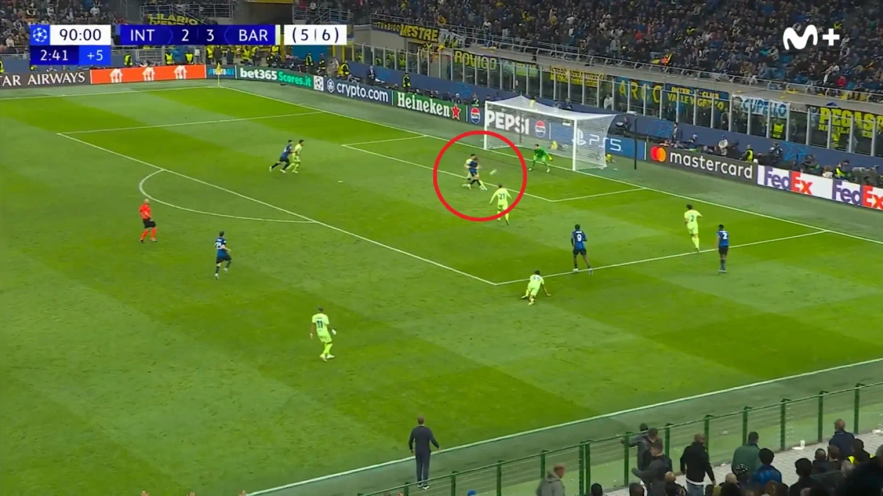 Así fue el gol de Acerbi en el minuto 93 que hundió al Barça y forzó la prórroga en la vuelta de semifinales de Champions
