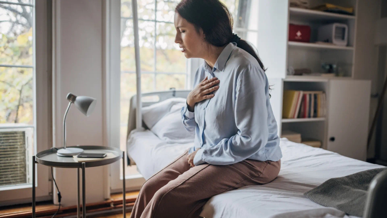 Nelle donne affette da diabete, gli ormoni assunti per via orale sono associati a un rischio cardiovascolare più elevato rispetto ai cerotti.