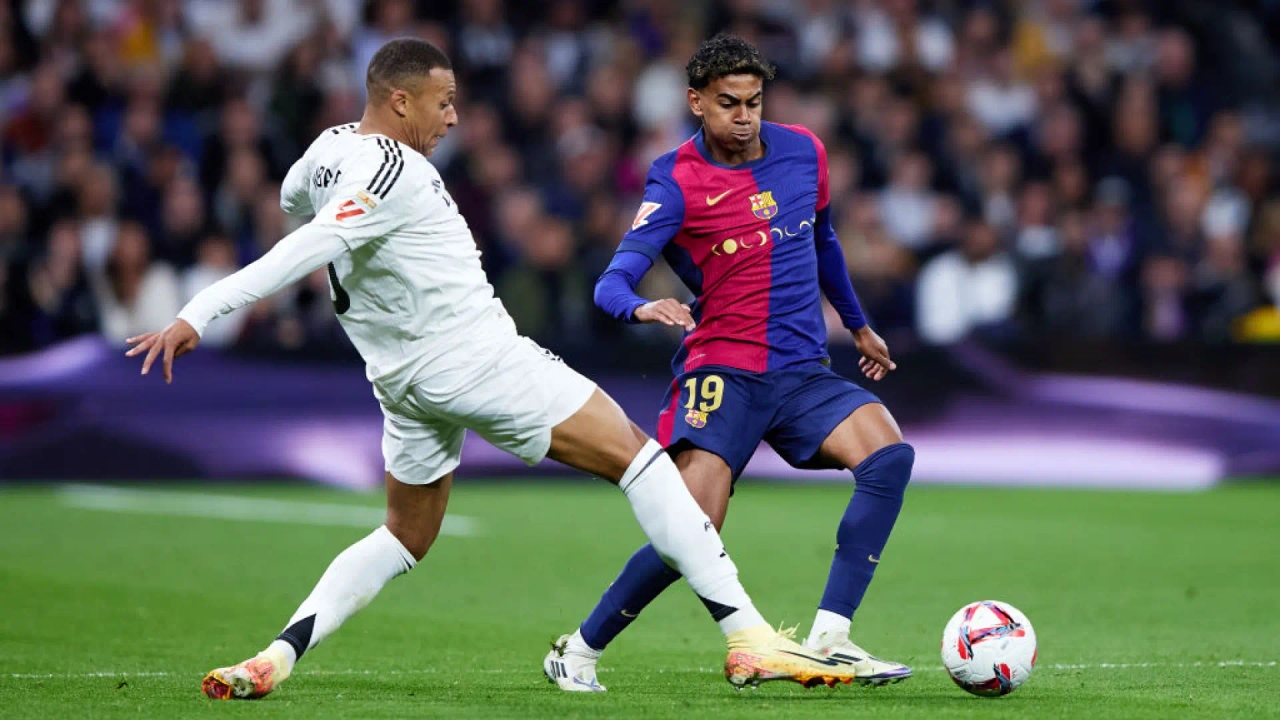 Un Clásico con in palio il primato... e anche la corona: Kylian Mbappé contro Lamine Yamal