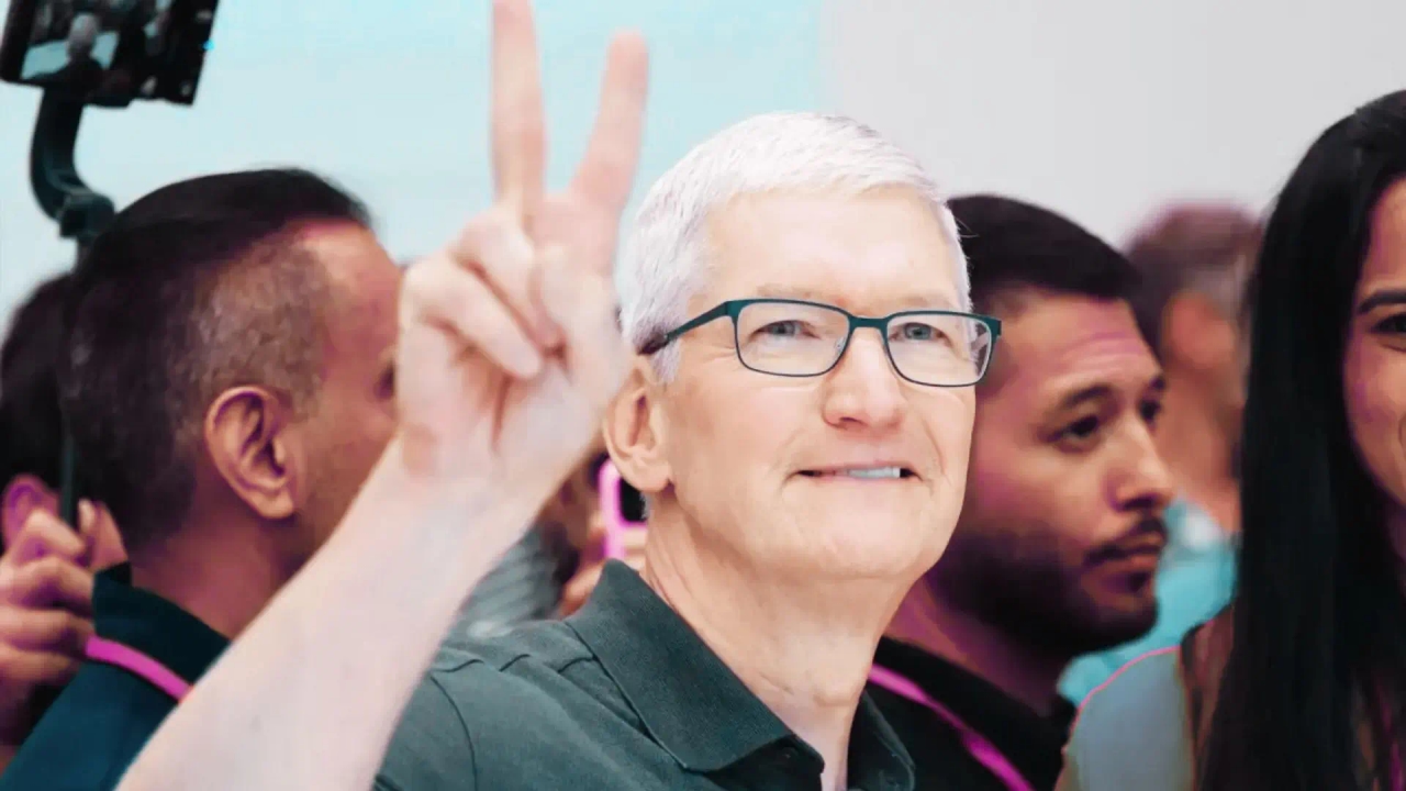 Tim Cook, Apples CEO, wird 65: Sein Renteneintrittsalter heizt die Spekulationen um seinen Nachfolger erneut an.