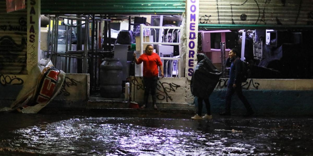Conagua, taşkınları önlemek için daha iyi atık yönetimi çağrısında bulundu.