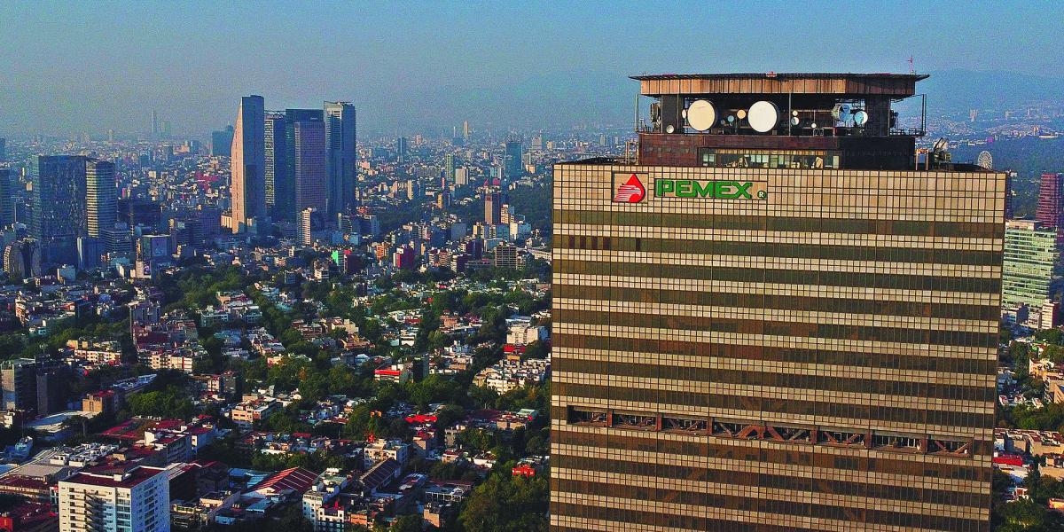 Pemex zal 1,4% van zijn vertrouwelijke personeel ontslaan