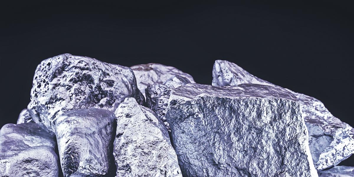 Platino supera al oro en rendimiento; sube más de 40% en 2025
