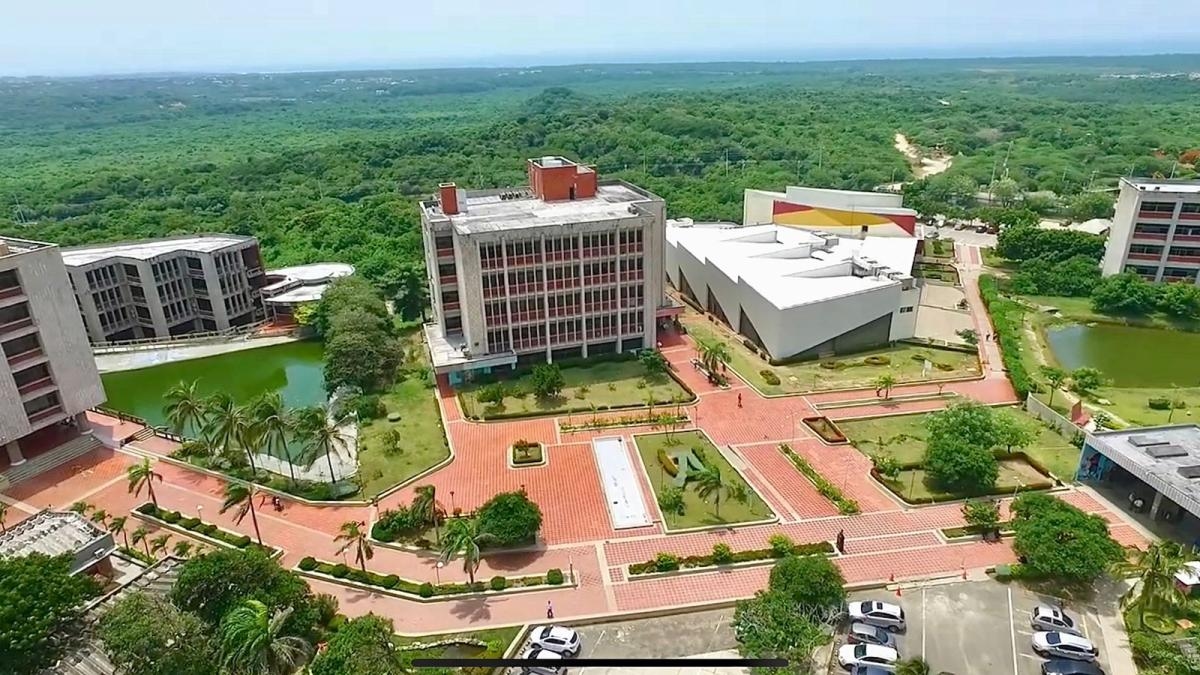L'Università dell'Atlantico apre un bando per insegnanti di scuola normale che aspirano a laurearsi: ecco come candidarsi