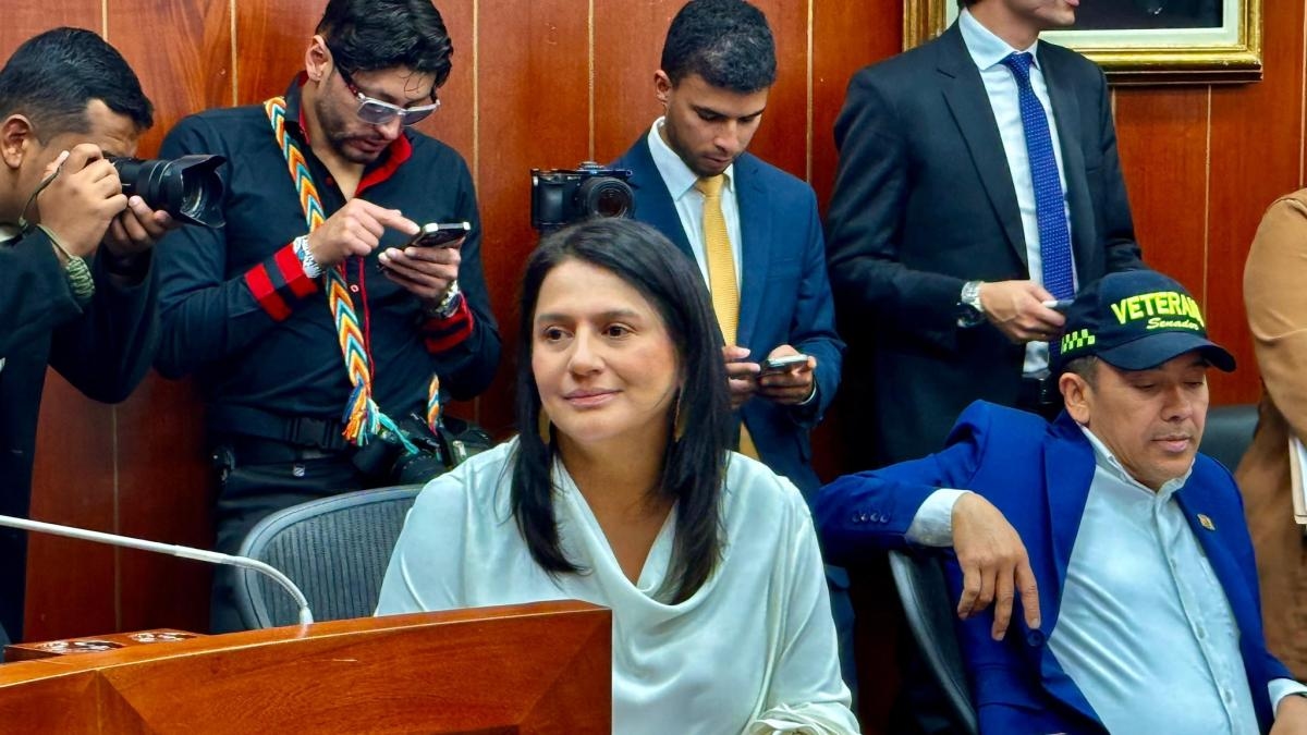 'Ne Demokrat Merkez'i ne de ülkeyi bölmenin zamanı değil': Paola Holguín