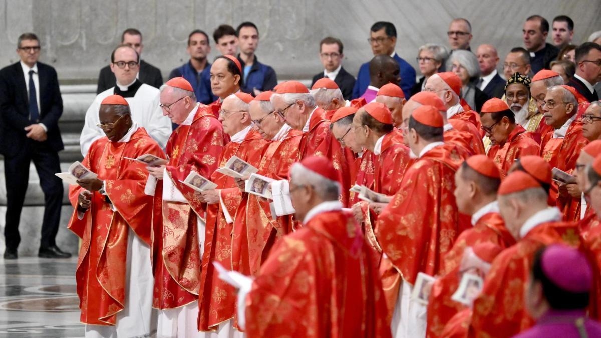 Konklave 2025| Dies werden die Zeiten der Fumatas sein, in denen bekannt gegeben wird, ob ein neuer Papst gewählt wird oder nicht.