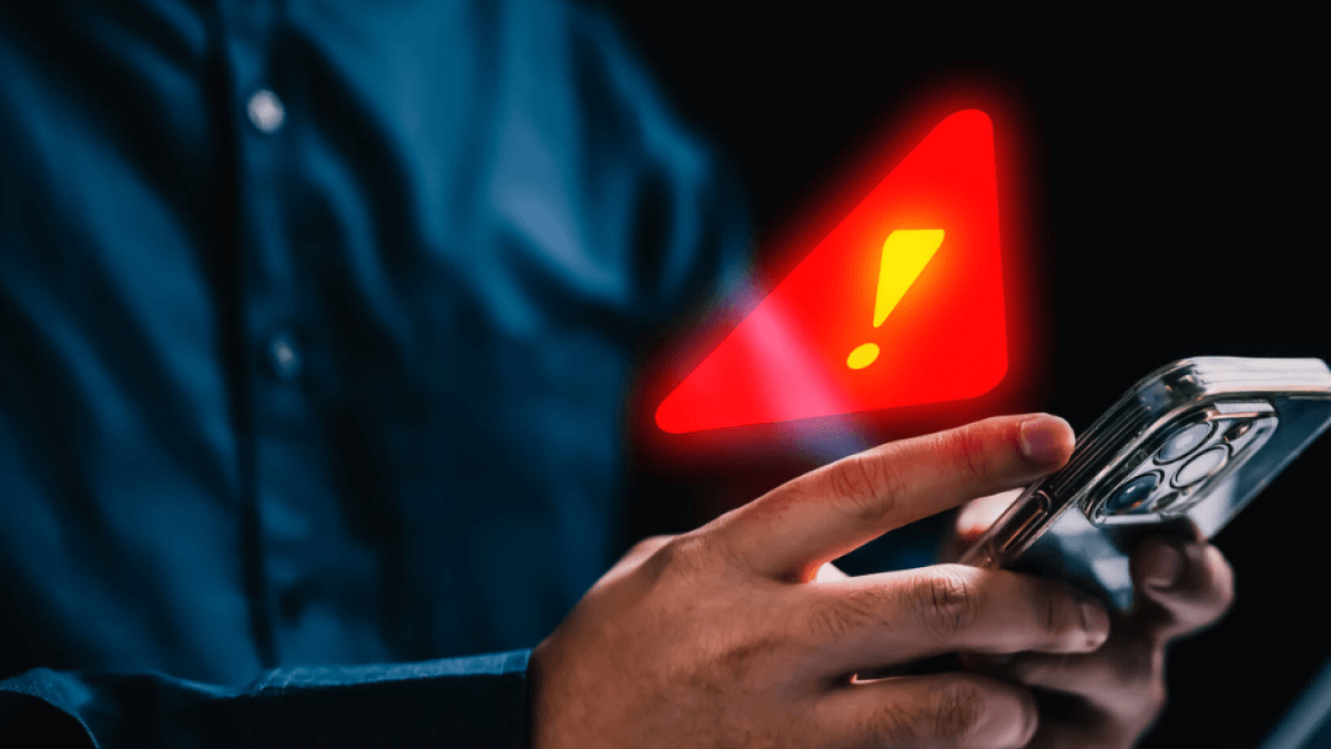 The apps that experts recommend deleting from your phone if you have them downloaded: they are malicious