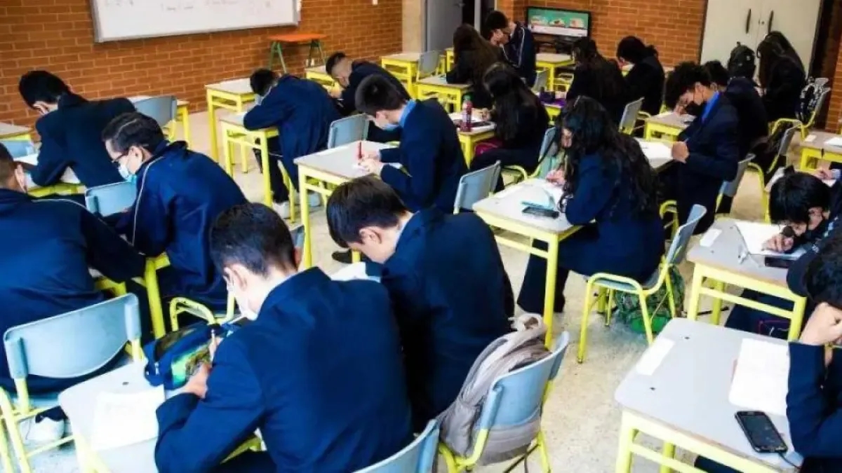 Dramatic drop in school enrollment in Colombia: at least 926,000 children are not attending school, with serious effects on the sector.